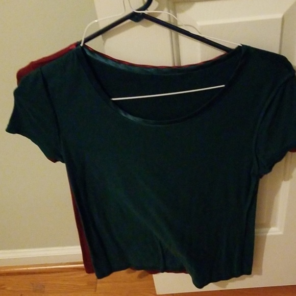 Short sleeve shirts - Picture 2 of 2